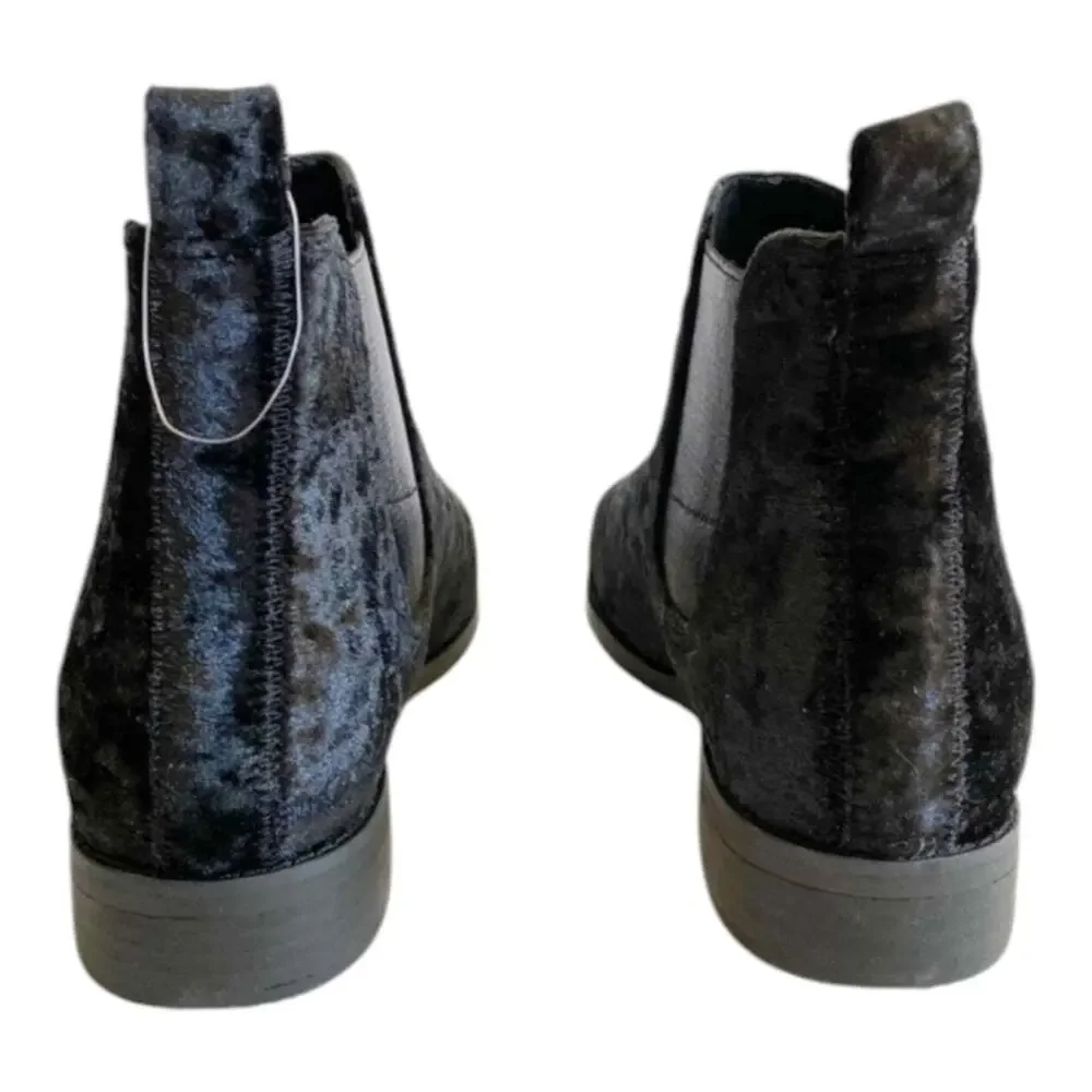 Toms Ella Chelsea Boots Women's Size US 9 Crushed Velvet Black